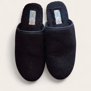 TOMS Earthwise Black Slippers Men's Size 9.5